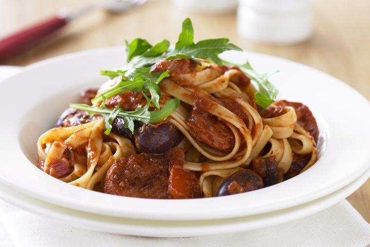 Macaroni with Chorizo ​​and Tomato